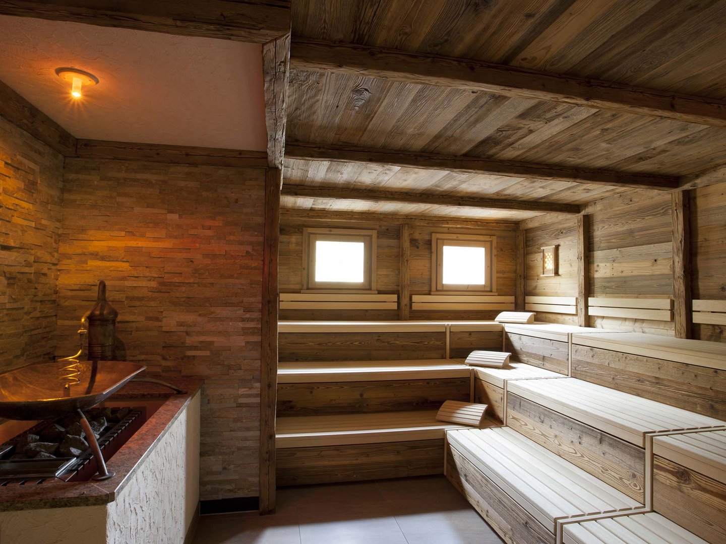 Alpin Lodges Oberjoch – Saunawelt & Pools für pure Entspannung Alpin Lodges Oberjoch – Saunawelt & Pools für pure Entspannung